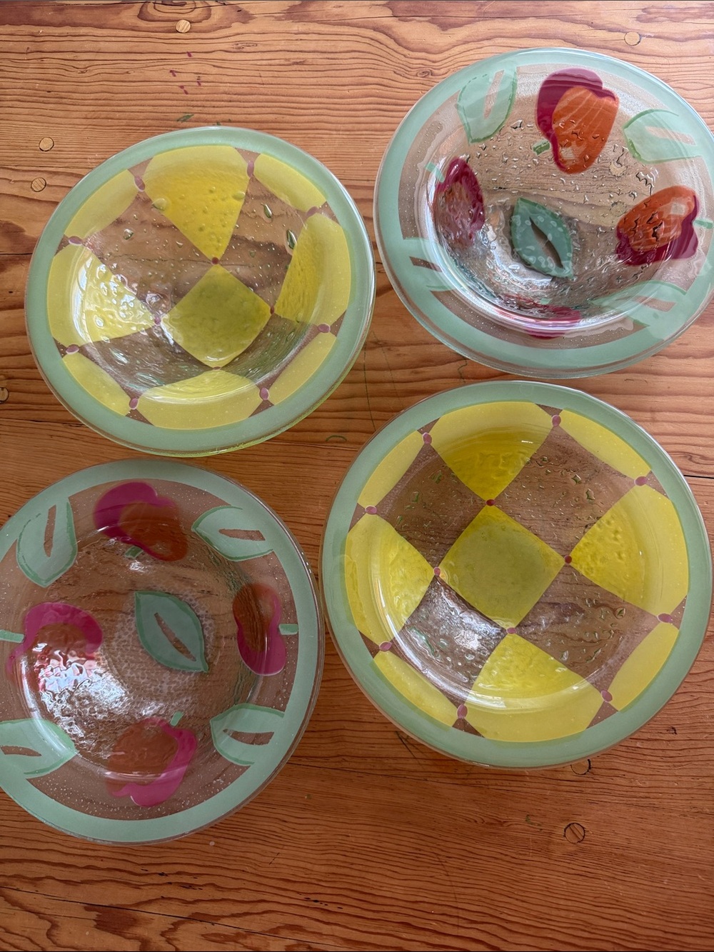Villeroy & Boch Hand-Painted Glass Dessert Bowls in lemon Yellow, red apple